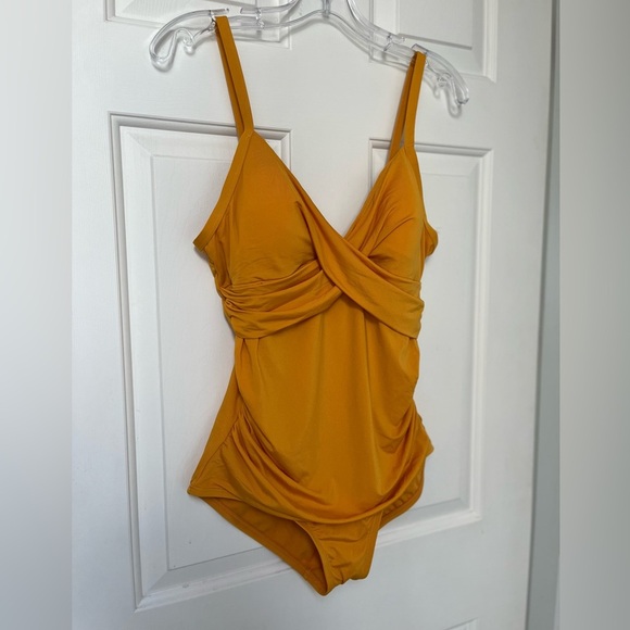 NWOT Jantzen Mustard Yellow Elegantly Draped One-Piece Swimsuit 8 - Picture 5 of 15